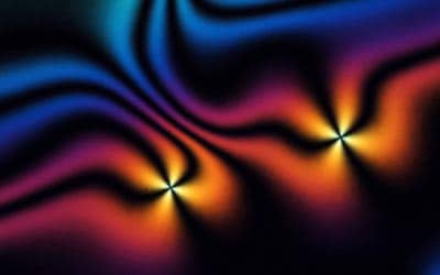 These distortions allow the particles to propel in an applied electric field. (Photograph by Israel Lazo; interpretation by all the authors of the article: Oleg Lavrentovich, Israel Lazo and Oleg Pishnyak)