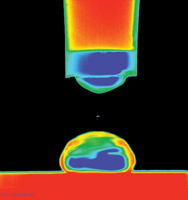 Tiny water hammers bash blades – Physics World