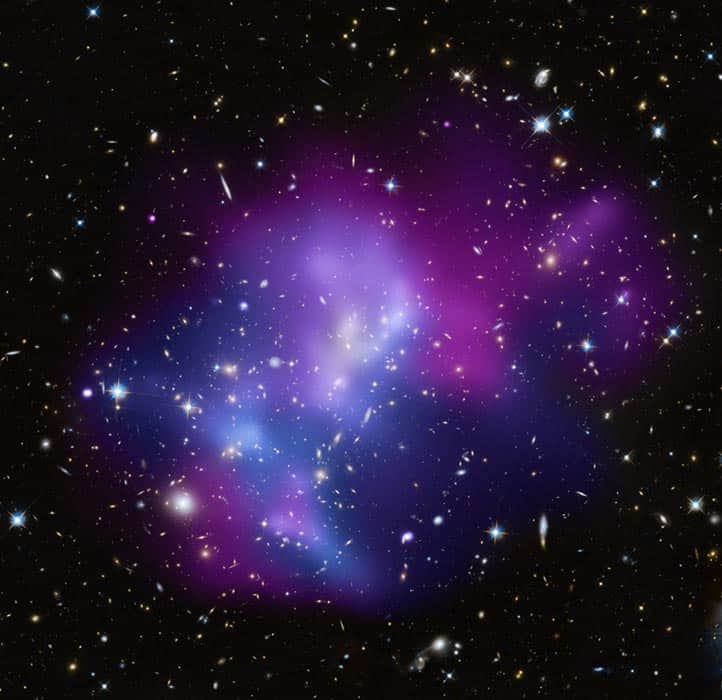 Galaxy clusters back general relativity – Physics World