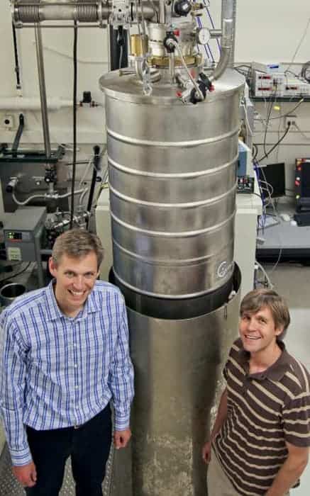 Lehnert and Palomaki at their laboratory at JILA