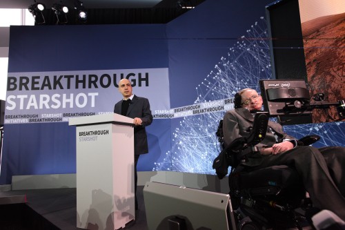 Photograph of Yuri Milner (left) and Stephen Hawking