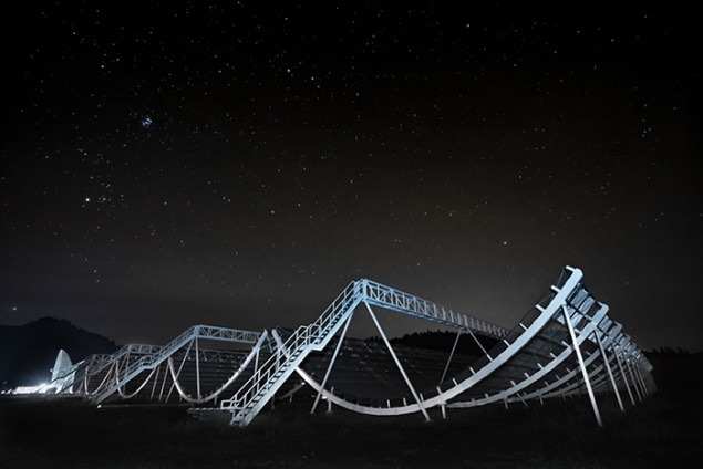 Image of the Canadian Hydrogen Intensity Mapping Experiment at night