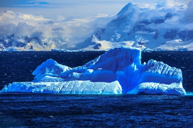 Photo of iceberg and ocean