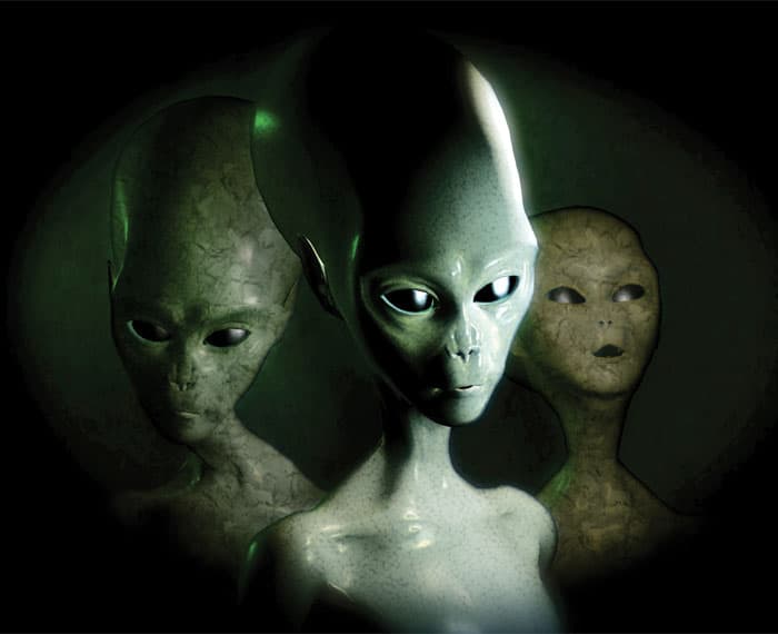 Explore the Best Extraterrestres Art