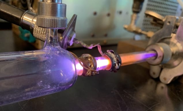 Making silicon nanocrystals