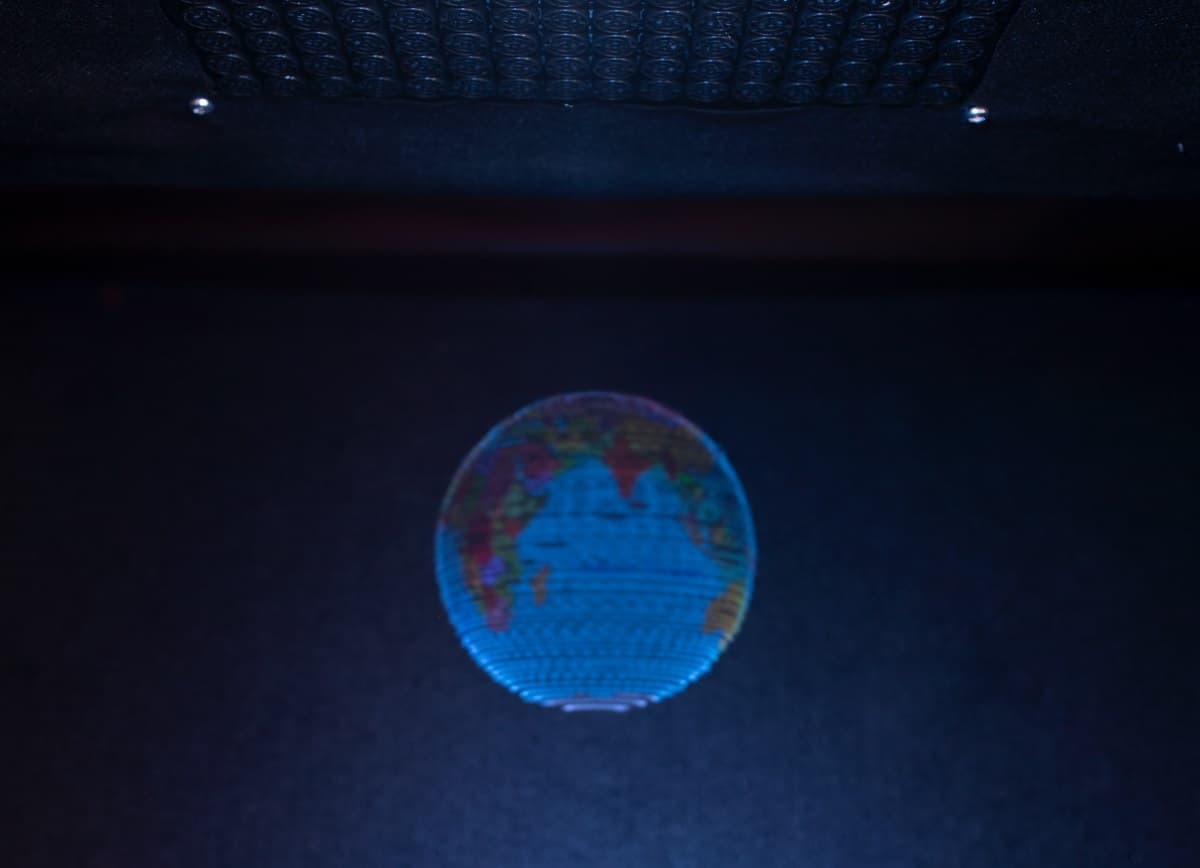 Ultrasonic globe