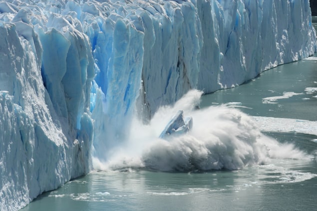 Photo of glacier calving
