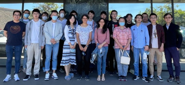 Sheng Xu and team