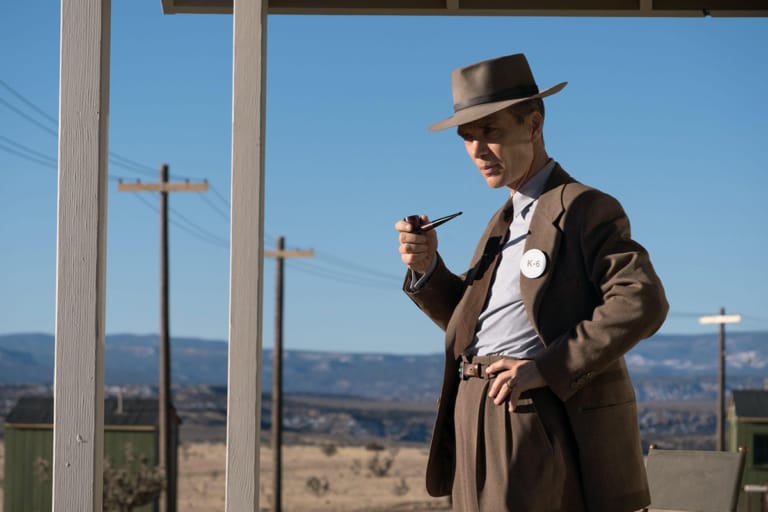 Robert Oppenheimer: how cinema has depicted this icon of the nuclear ...