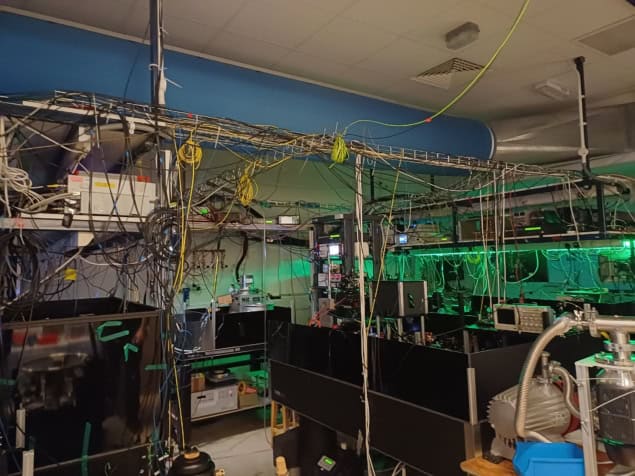 Image of a quantum technology laboratory at the University of Cambridge