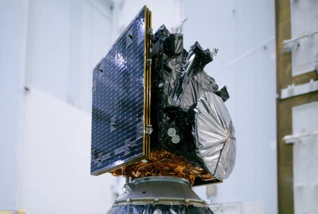 Last_view_of_Hera_spacecraft - small Hera spacecraft