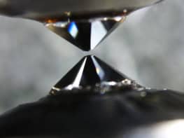 Photo of two tips made of diamond in close contact