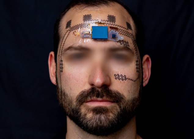 Wireless e-tattoo Wireless e-tattoo