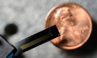 Photo of the tiny laser