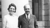 Black-and-white photo of Sir Lawrence Bragg and his wife Lady Alice Bragg