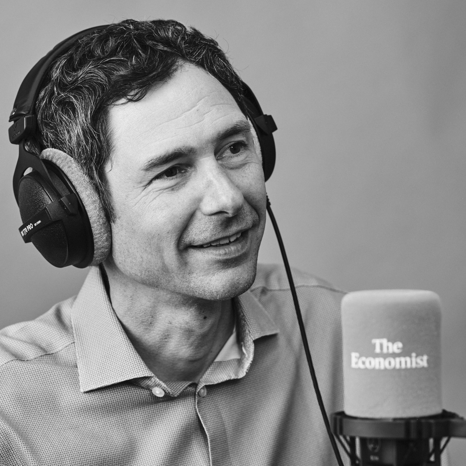From a laser lab to <em>The Economist</em>: physicist Jason Palmer on his move to journalism
