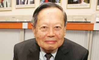 Chen-Ning Yang