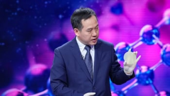 Photo of Guangyu Zhang speaking at an event