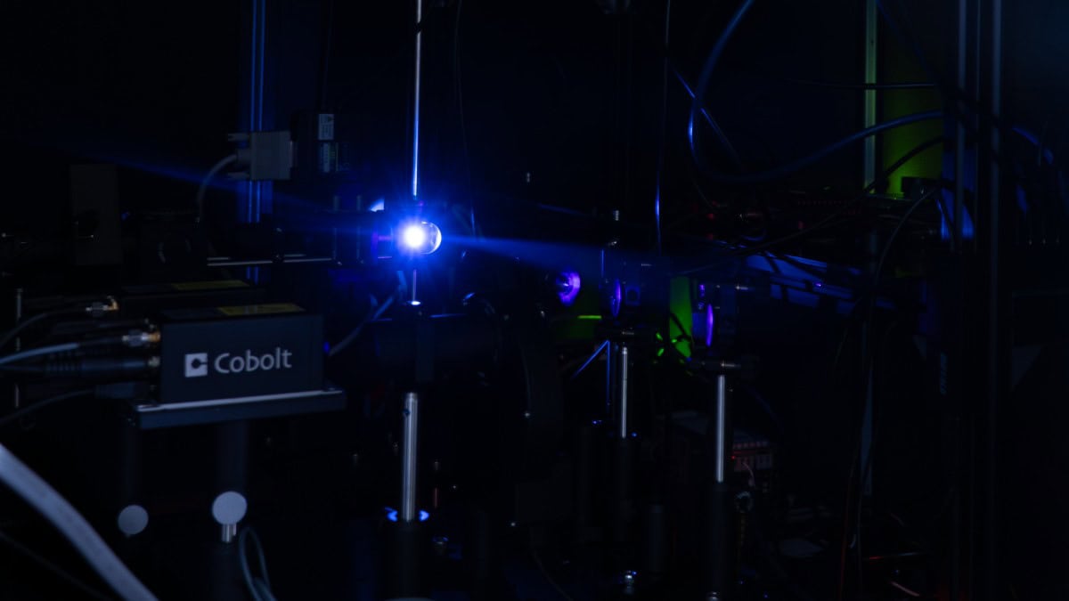 Slow spectroscopy sheds light on photodegradation – Physics World