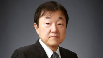 Susumu Noda of Kyoto University