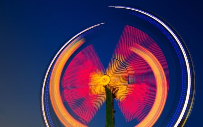 Spinning fairground ride