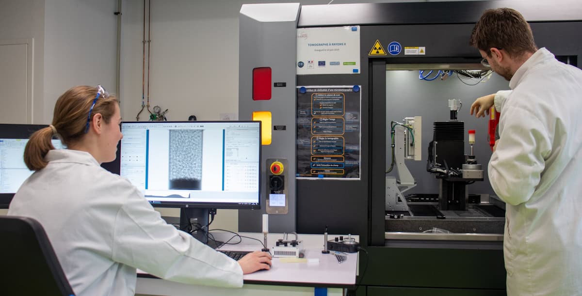 X-ray microtomography on the MINAMEC platform