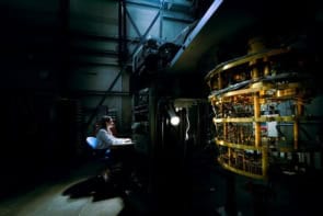 winning image of the 2025 Global Physics Photowalk