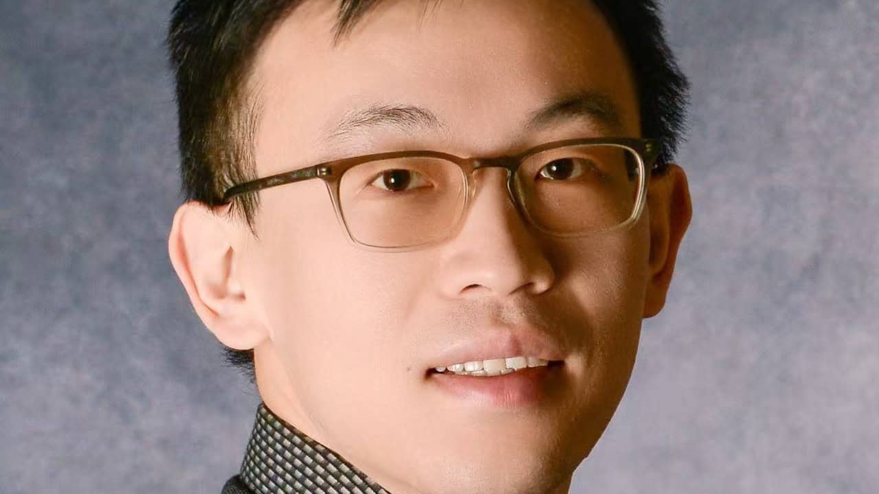 Creating better batteries for electricity grids